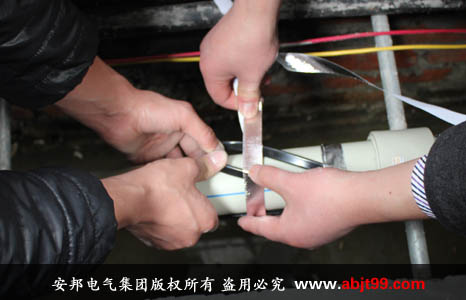 山東東營(yíng)廠(chǎng)區(qū)給水管道的電伴熱保溫工程(圖2)